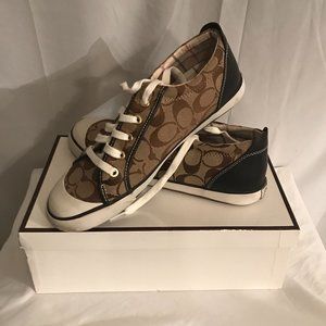 Coach Size 10 In Box Medium Foot Athletic Sport Cut Sneakers